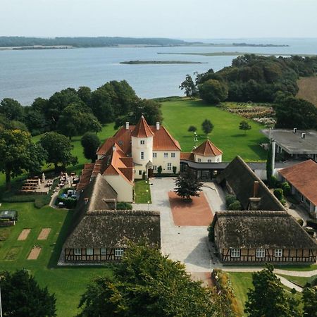 Gl. Avernaes Sinatur Hotel & Konference Ebberup Kültér fotó